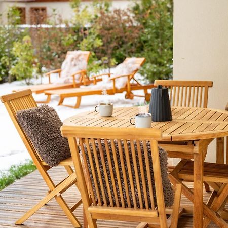 4-Room Apartment With Garden, Gym And Shared Spa Megeve Luaran gambar